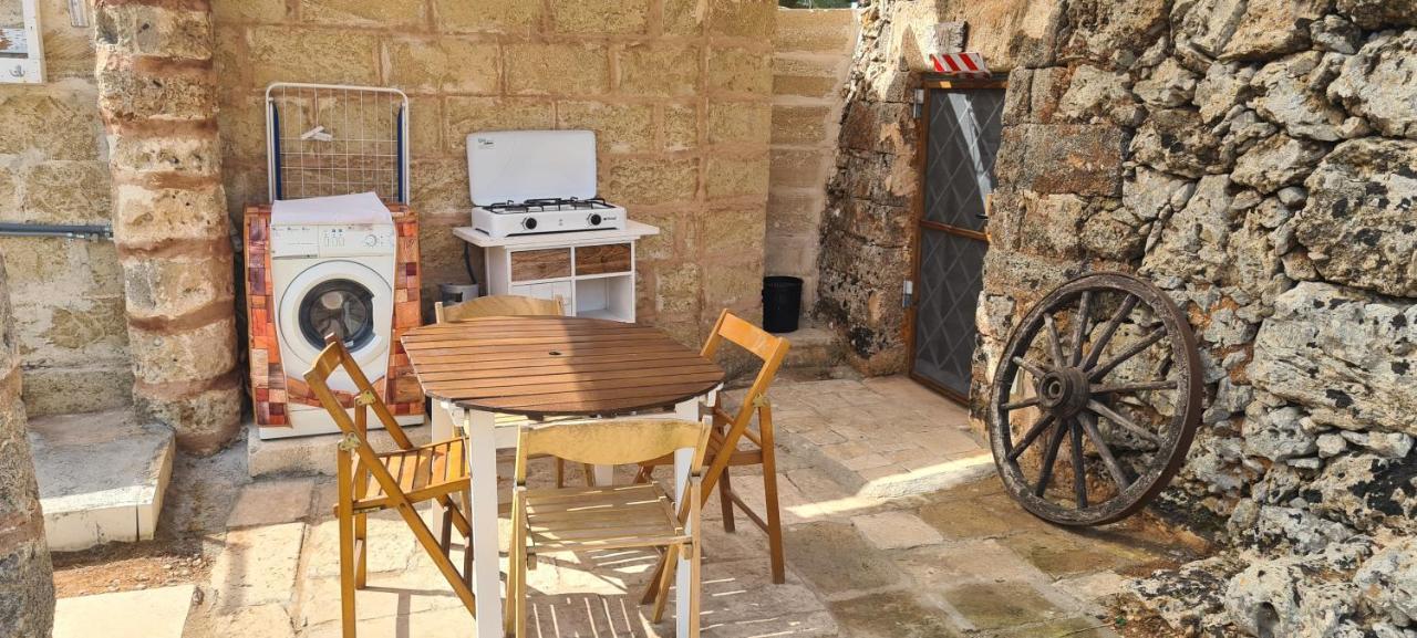 Trullo Dimora Di Pietra Gallipoli Baia Di Gallipoli Eksteriør billede